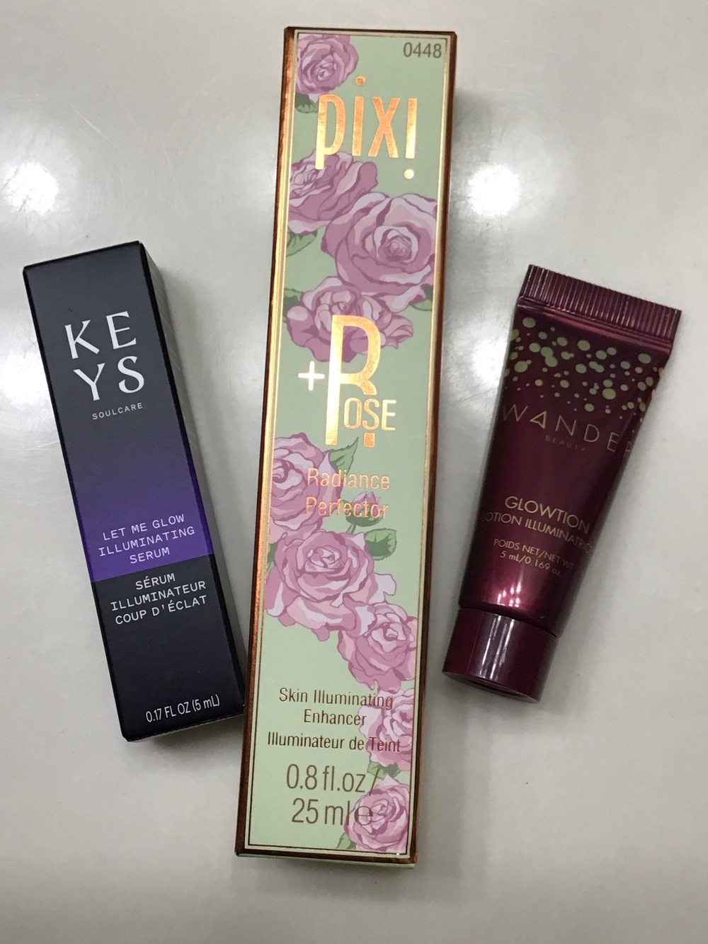 Bundle/3 Illuminators: Pixi/Keys Soulcare/Wander Beauty
